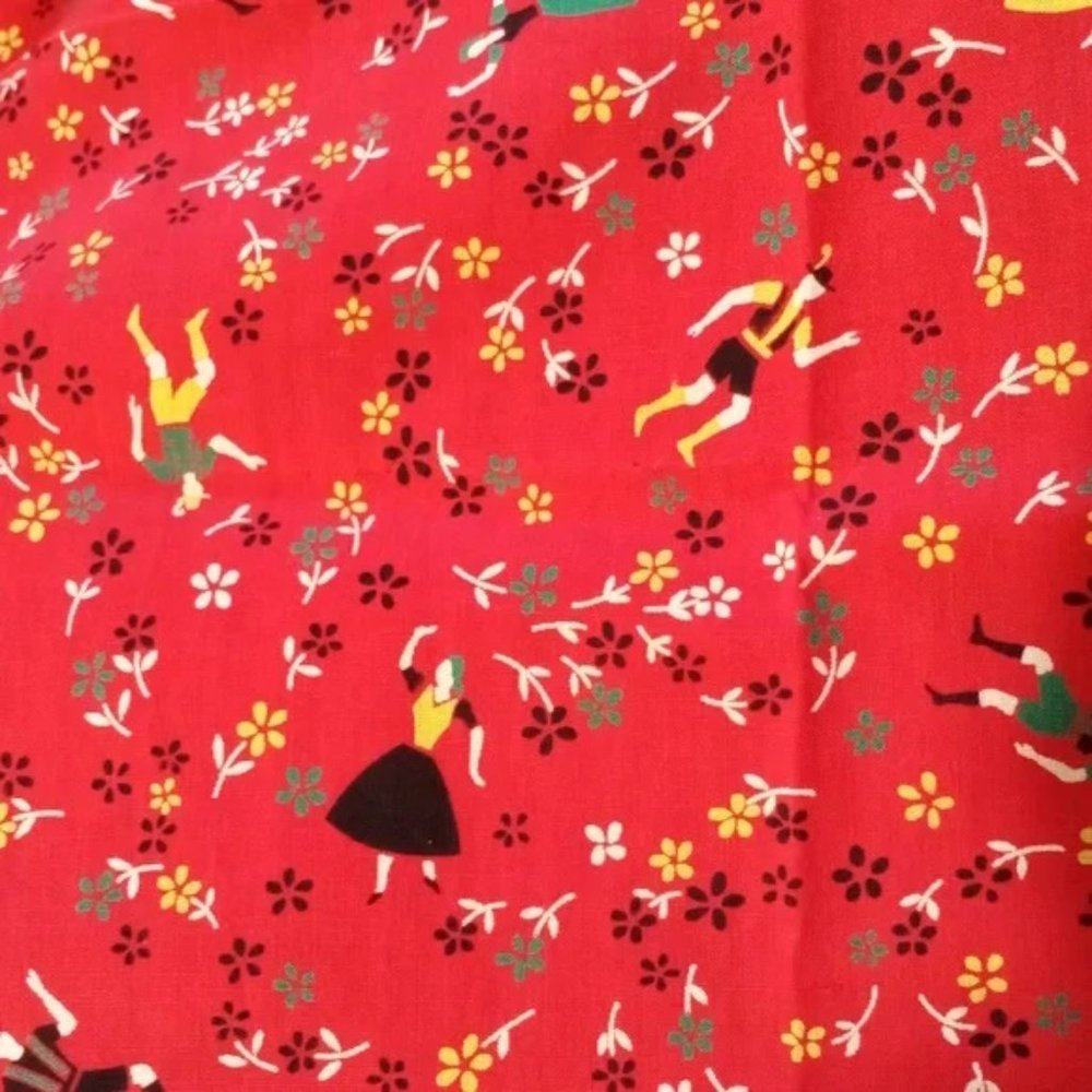FABRIC #1067 - Cotton 3 pieces Red with Traditional Dancers Dutch
